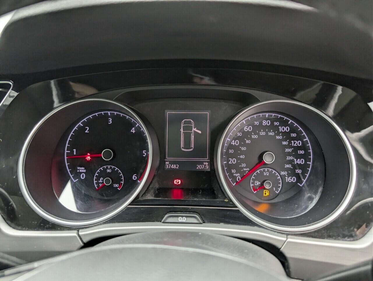 Used Volkswagen Touran 2016 for sale - 77454662: Photo 17