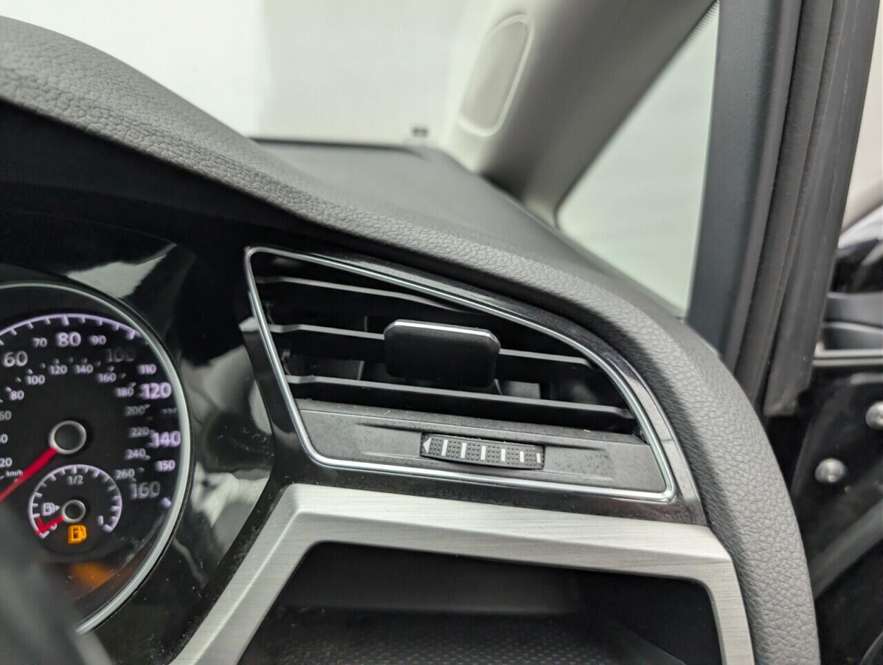 Used Volkswagen Touran 2016 for sale - 77454662: Photo 18