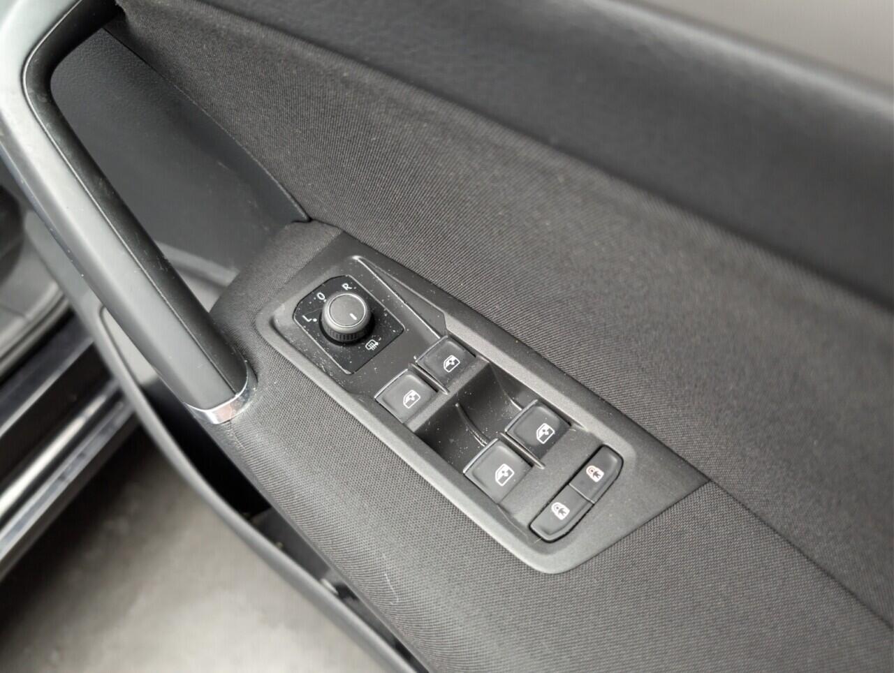 Used Volkswagen Touran 2016 for sale - 77454662: Photo 19