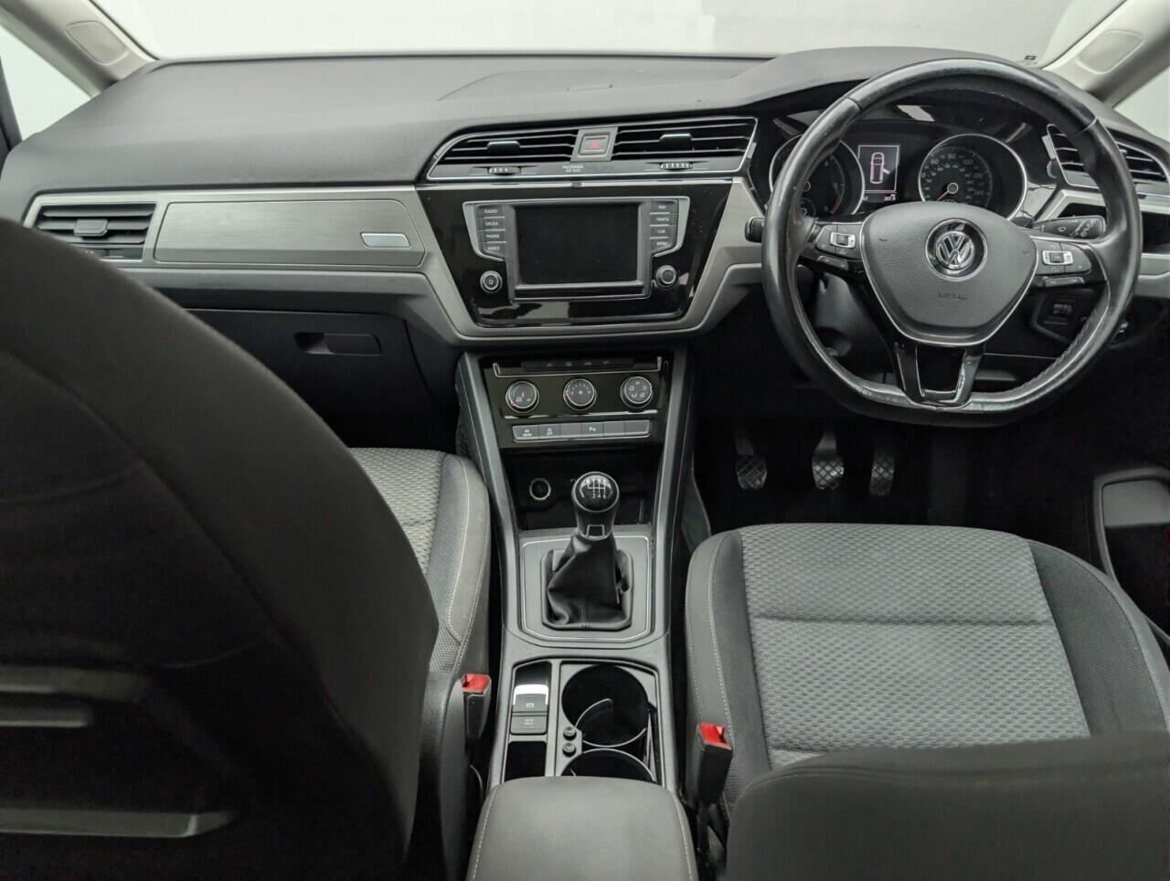 Used Volkswagen Touran 2016 for sale - 77454662: Photo 21