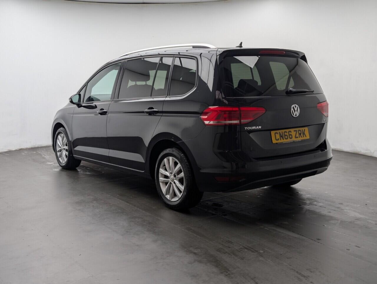 Used Volkswagen Touran 2016 for sale - 77454662: Photo 6