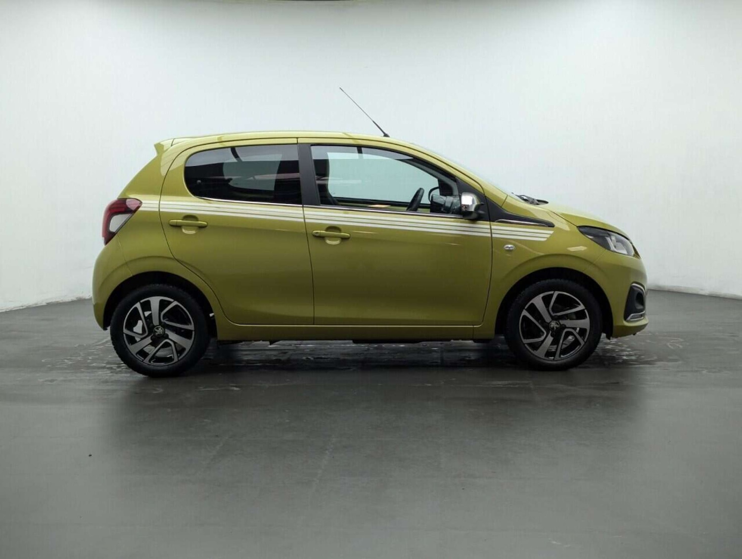 Used Peugeot 108 2019 for sale - 77714718: Photo 9