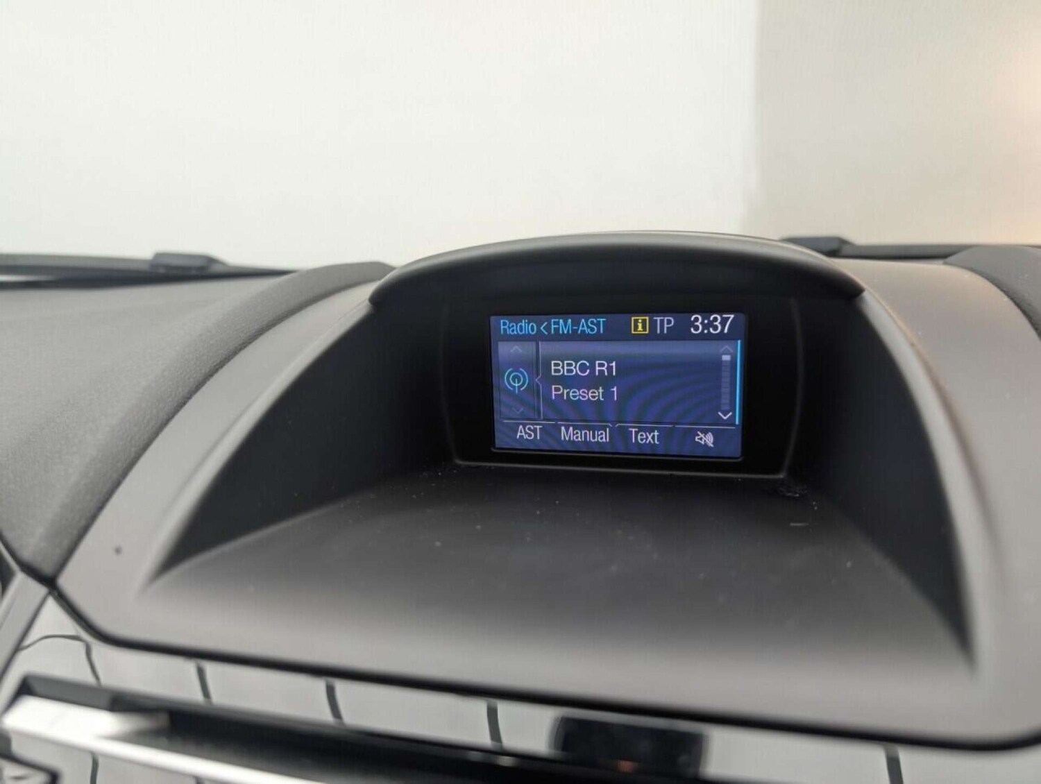 Used Ford Fiesta 2015 for sale - 77713829: Photo 13