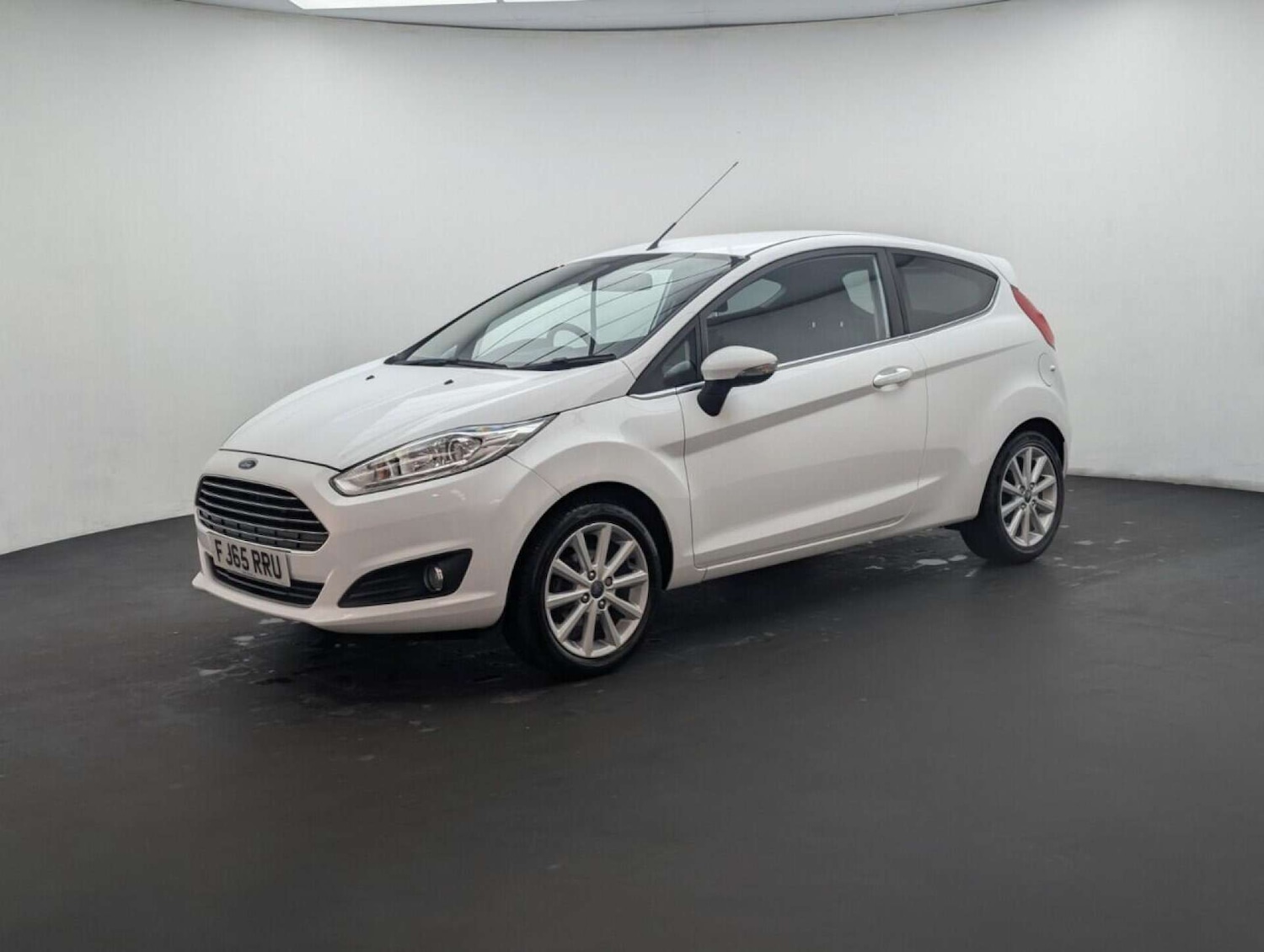 Used Ford Fiesta 2015 for sale - 77713829: Photo 4