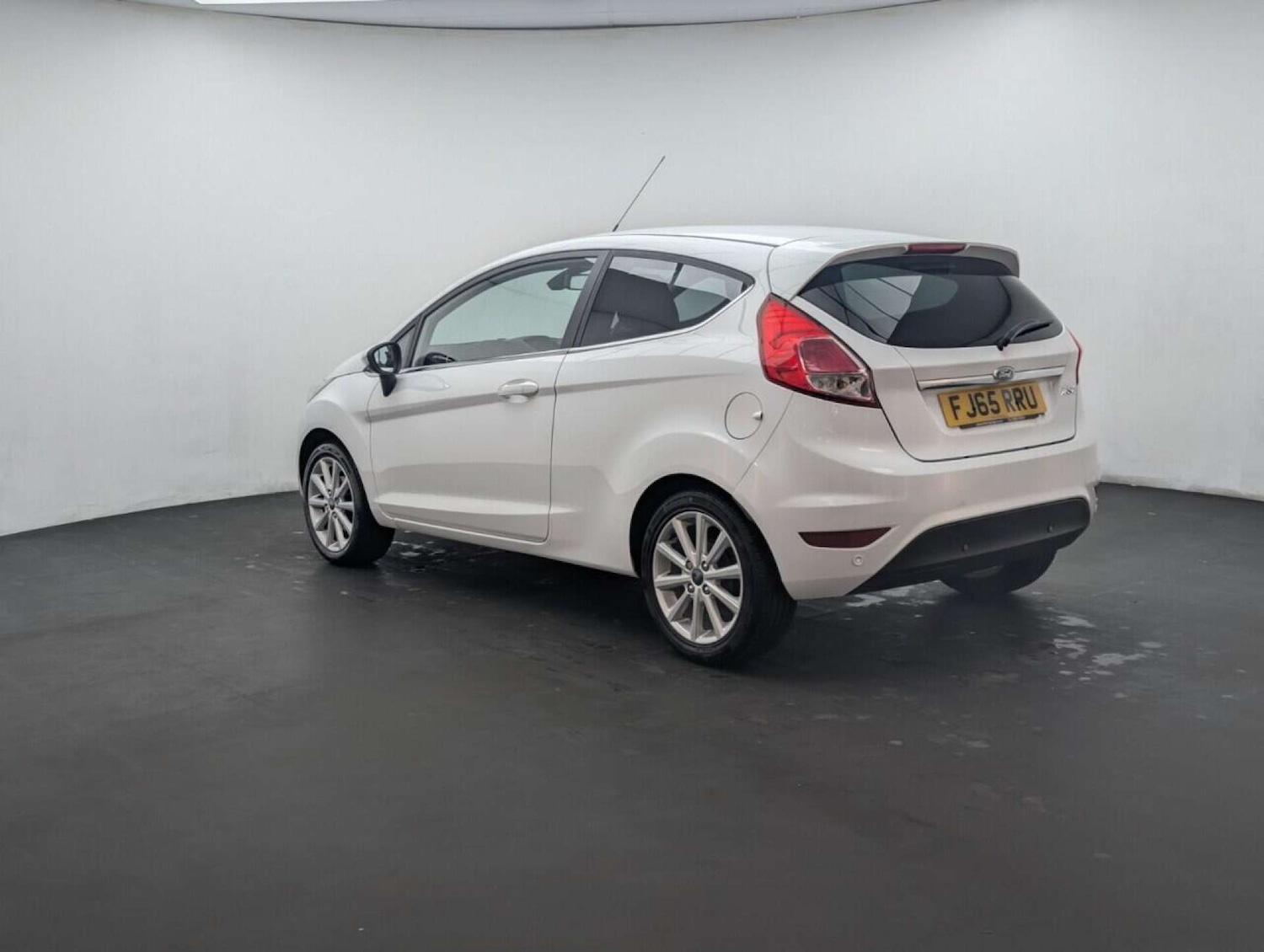 Used Ford Fiesta 2015 for sale - 77713829: Photo 6