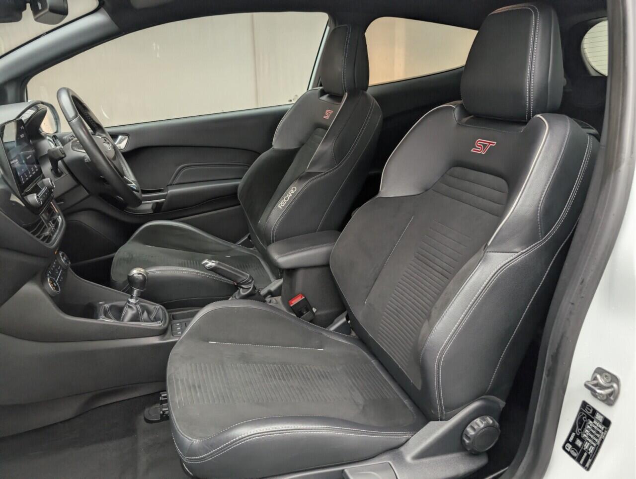 Used Ford Fiesta 2018 for sale - 77074345: Photo 28