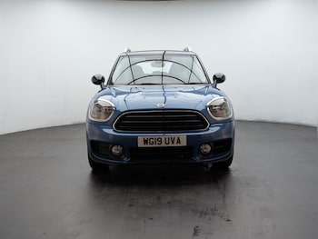 Used MINI Countryman 2019 for sale - 76423682: Photo