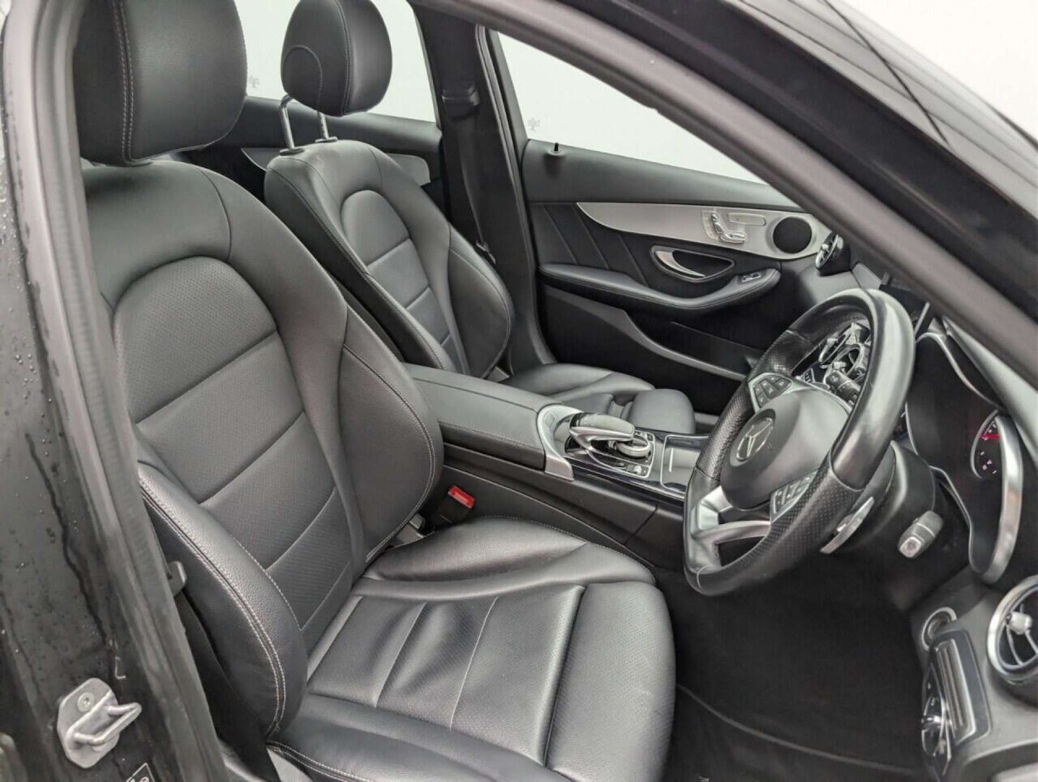 Used Mercedes-Benz C Class 2017 for sale - 77713792: Photo 12