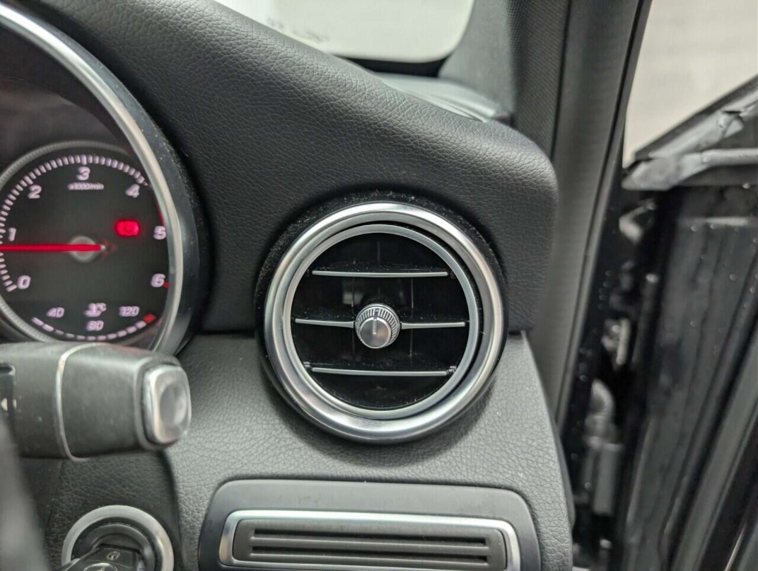 Used Mercedes-Benz C Class 2017 for sale - 77713792: Photo 18