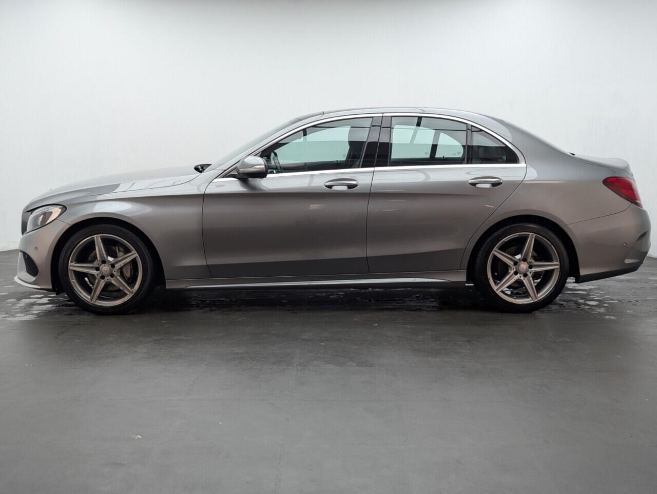 Used Mercedes-Benz C Class 2015 for sale - 76424833: Photo 17