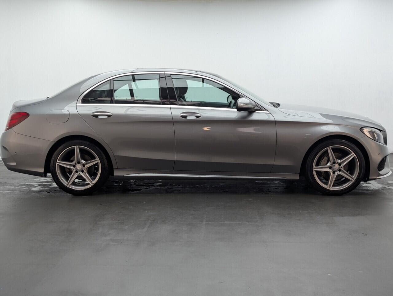 Used Mercedes-Benz C Class 2015 for sale - 76424833: Photo 21