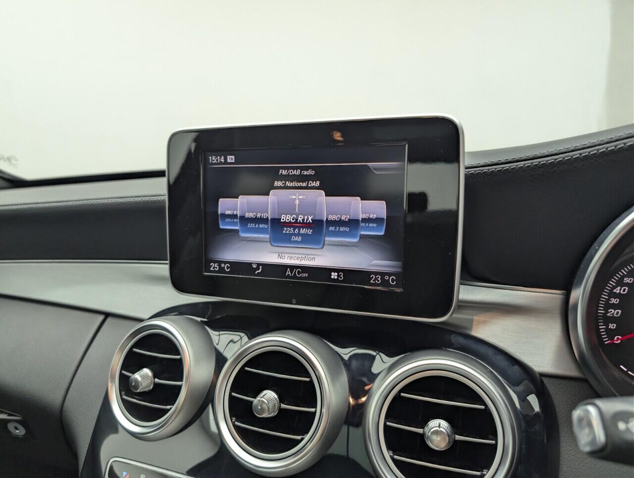 Used Mercedes-Benz C Class 2015 for sale - 76424833: Photo 26