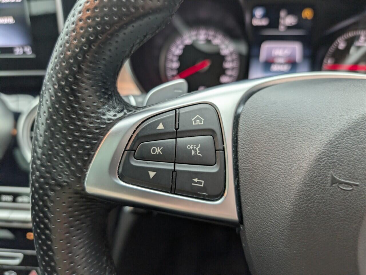 Used Mercedes-Benz C Class 2015 for sale - 76424833: Photo 31