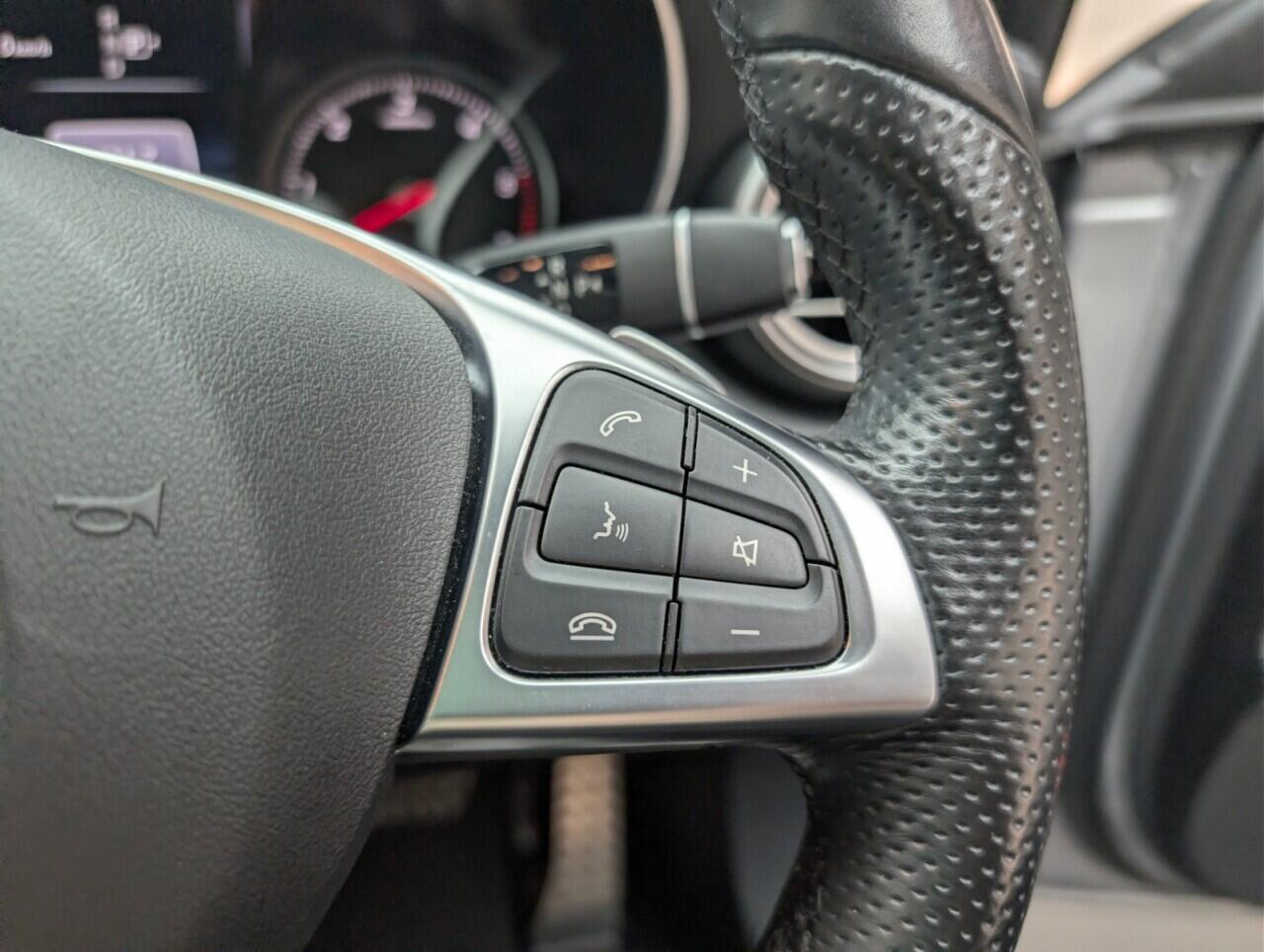 Used Mercedes-Benz C Class 2015 for sale - 76424833: Photo 32