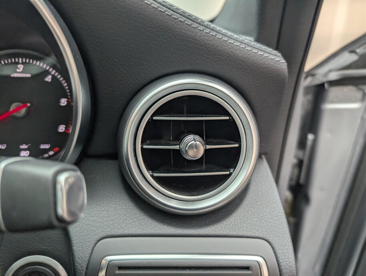 Used Mercedes-Benz C Class 2015 for sale - 76424833: Photo 33