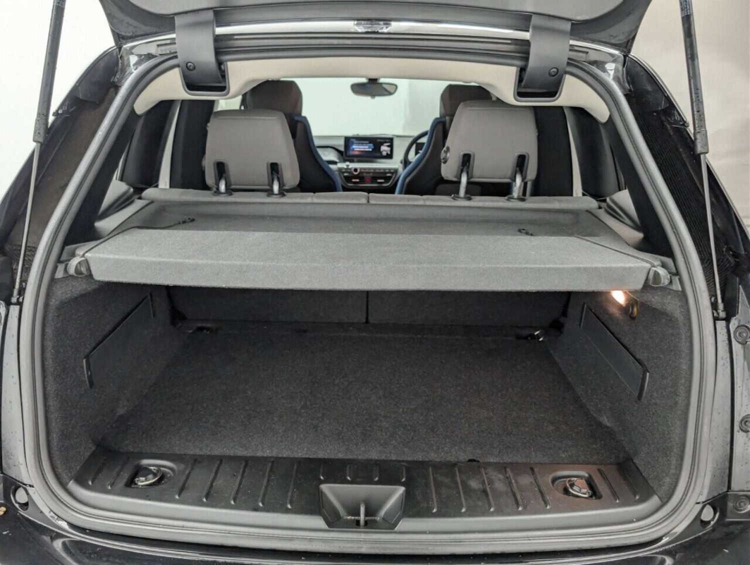 Used BMW i3 2020 for sale - 77714296: Photo 24