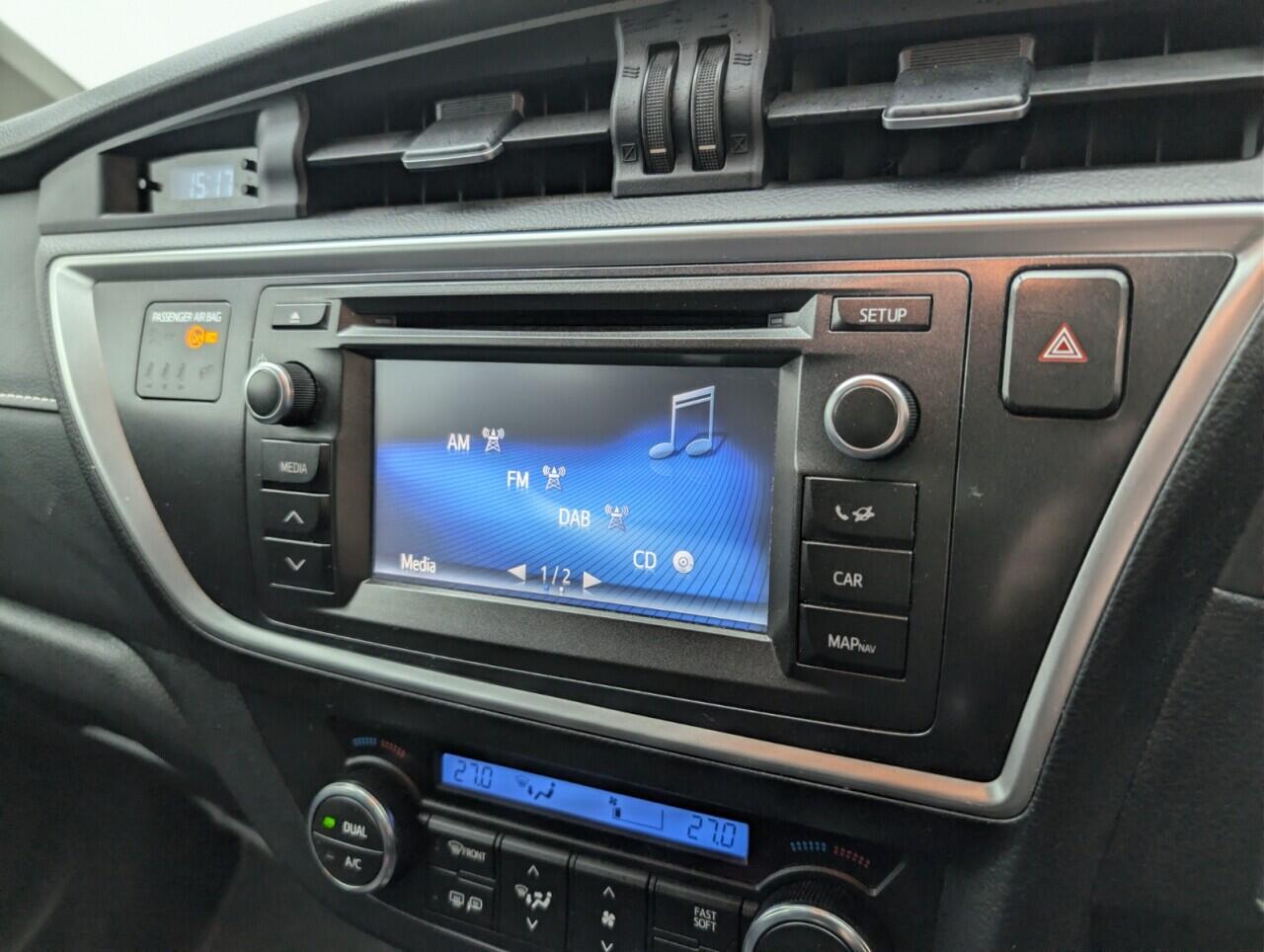 Used Toyota Auris 2015 for sale - 76759745: Photo 13