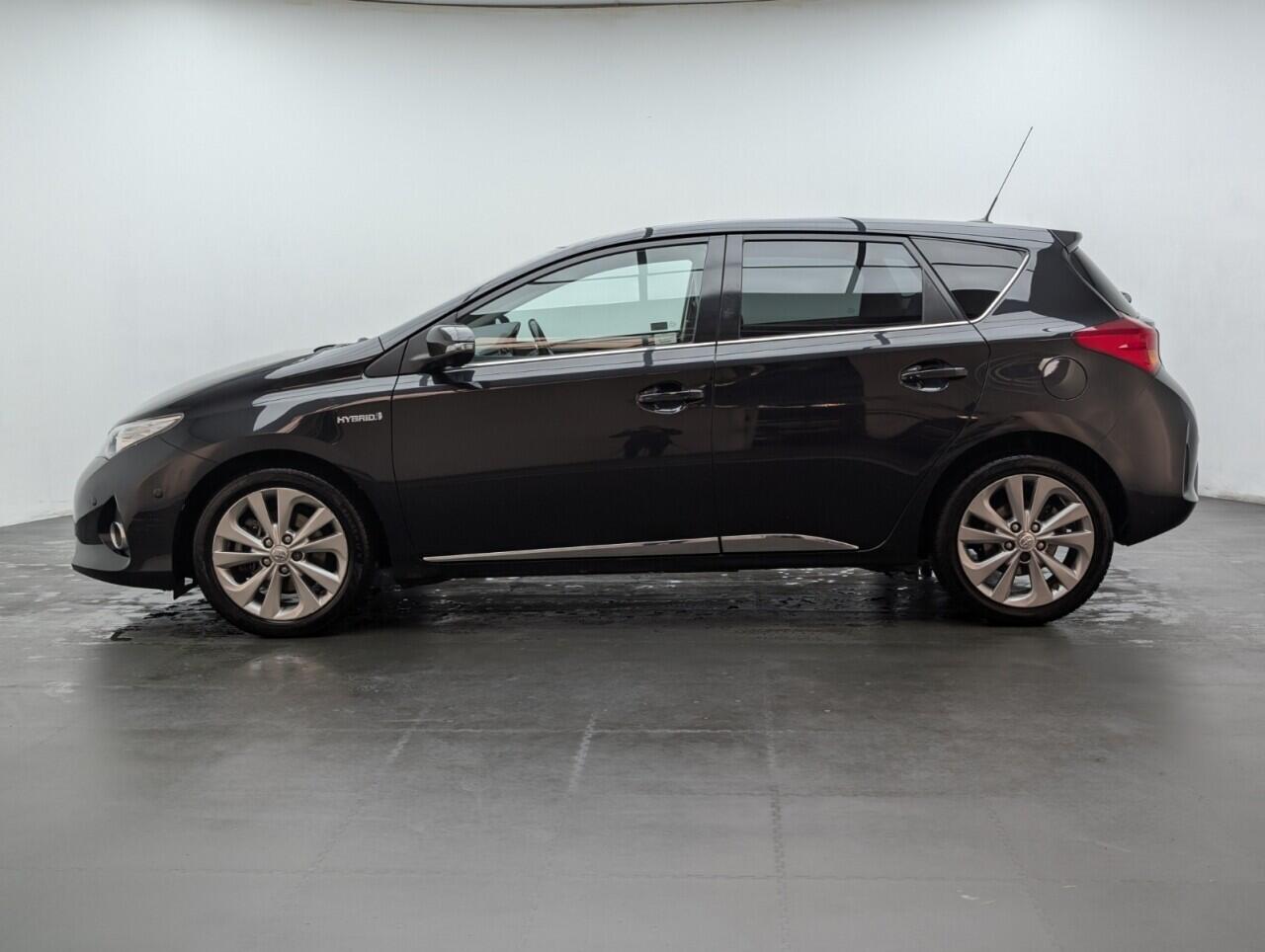 Used Toyota Auris 2015 for sale - 76759745: Photo 5