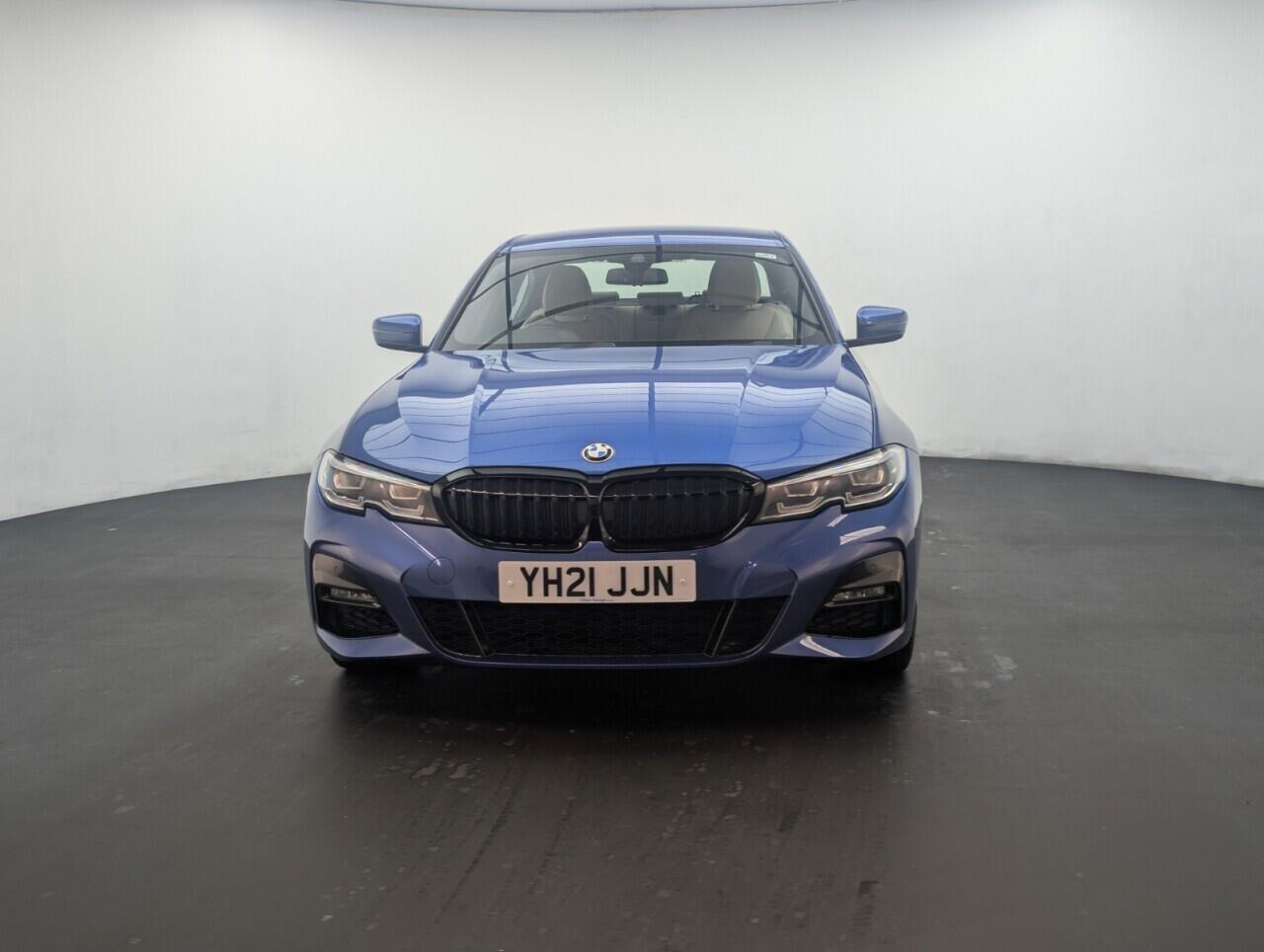 Used BMW 3 Series 2021 for sale - 76422543: Photo 3