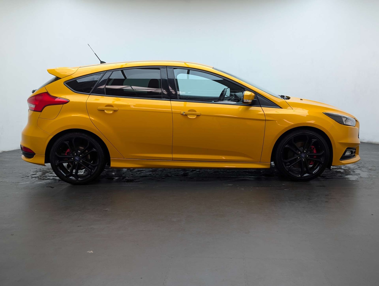 Used Ford Focus 2016 for sale - 78014349: Photo 11