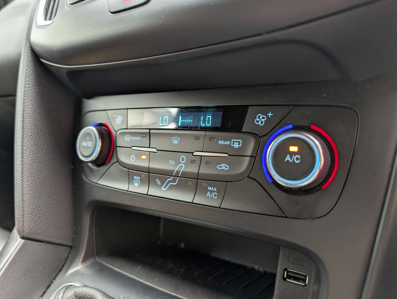 Used Ford Focus 2016 for sale - 78014349: Photo 21