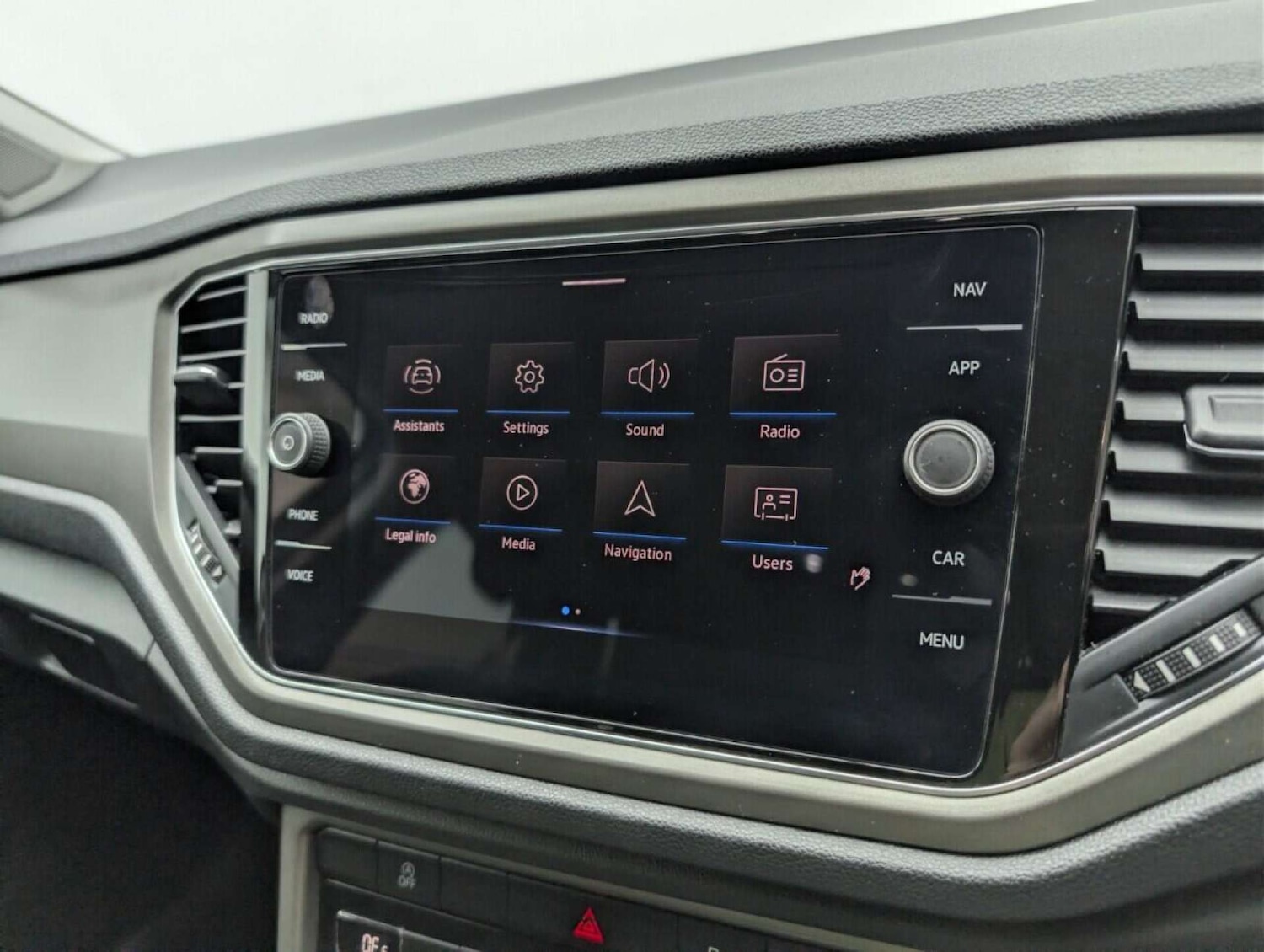 Used Volkswagen T-Roc 2020 for sale - 77836340: Photo 17