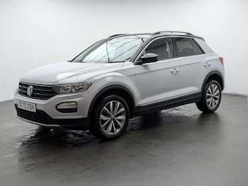 Used Volkswagen T-Roc 2020 for sale - 77836340: Photo
