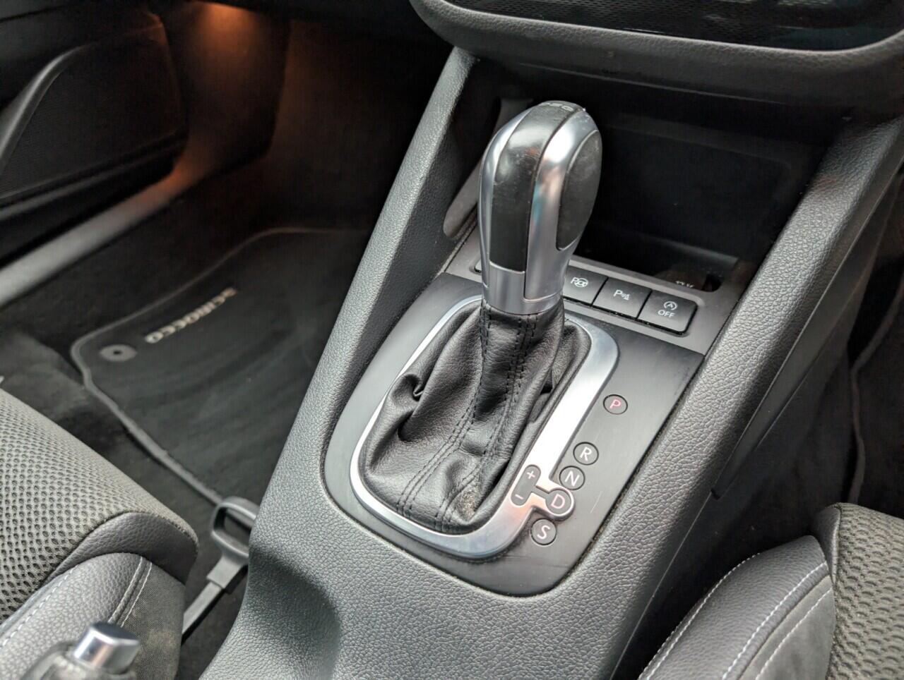 Used Volkswagen Scirocco 2016 for sale - 76423687: Photo 18