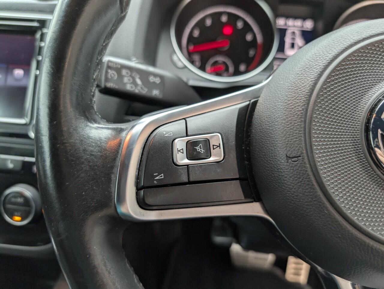 Used Volkswagen Scirocco 2016 for sale - 76423687: Photo 20