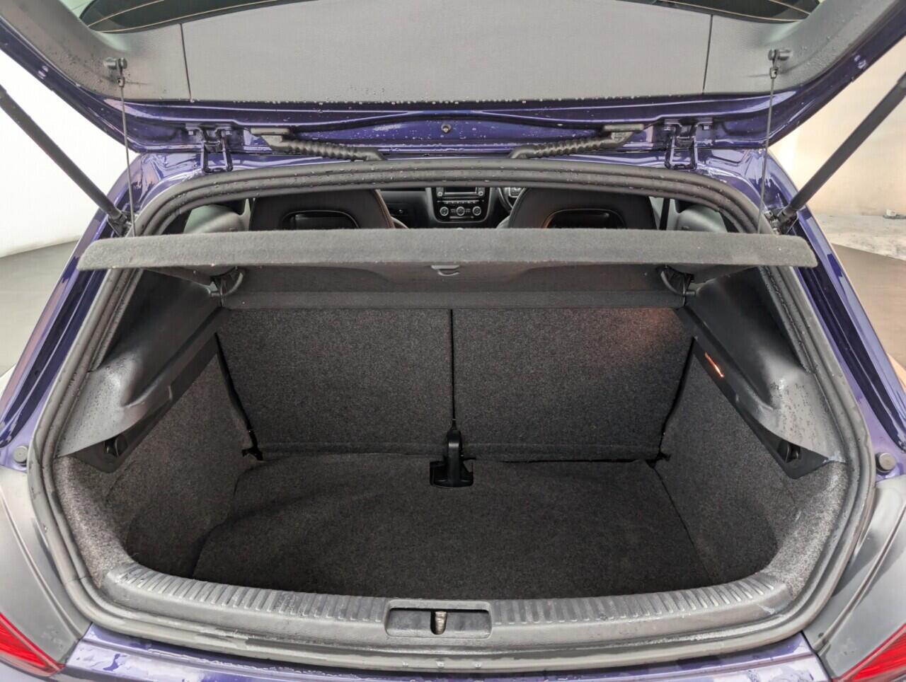 Used Volkswagen Scirocco 2016 for sale - 76423687: Photo 27