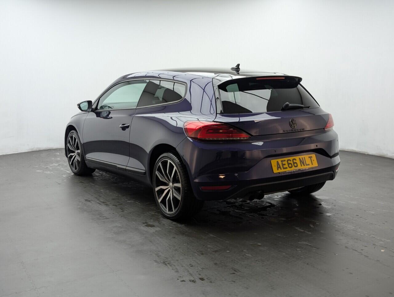 Used Volkswagen Scirocco 2016 for sale - 76423687: Photo 6