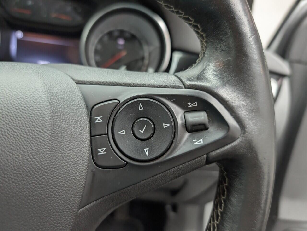 Used Vauxhall Astra 2018 for sale - 76425335: Photo 19