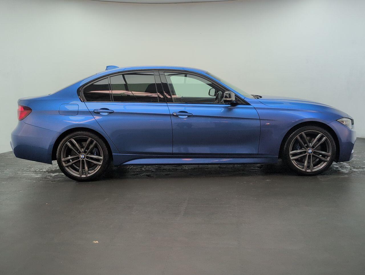 Used BMW 3 Series 2017 for sale - 76423740: Photo 9