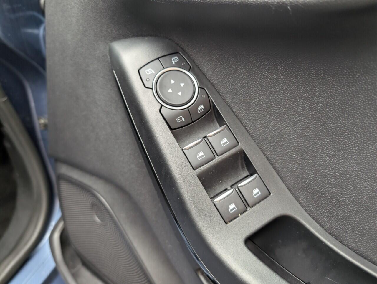 Used Ford Fiesta 2019 for sale - 76666567: Photo 21