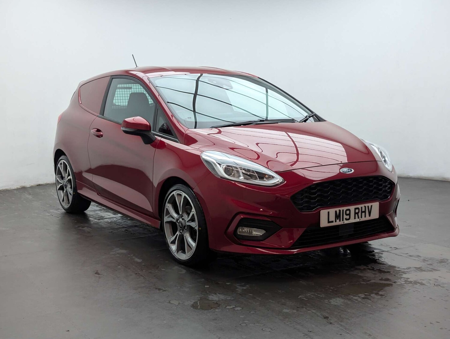 Used Ford Fiesta 2019 for sale - 77915398: Photo 13