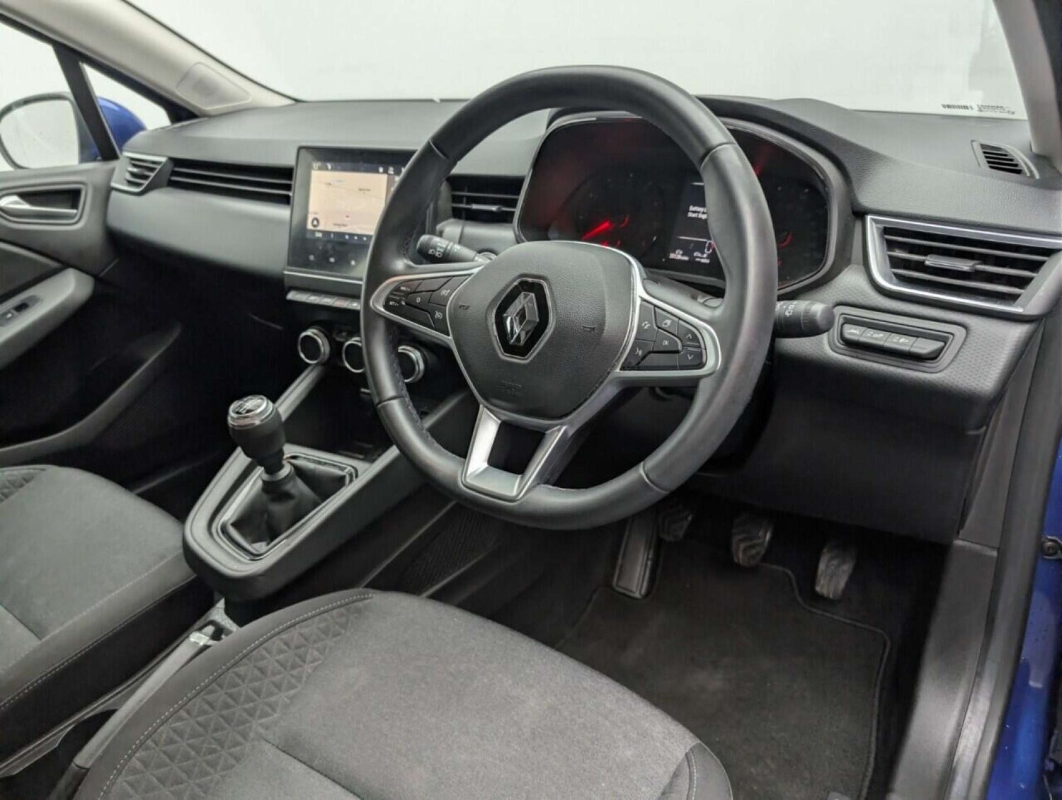 Used Renault Clio 2021 for sale - 77714042: Photo 11