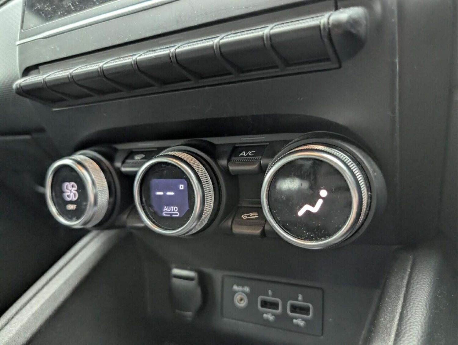 Used Renault Clio 2021 for sale - 77714042: Photo 15