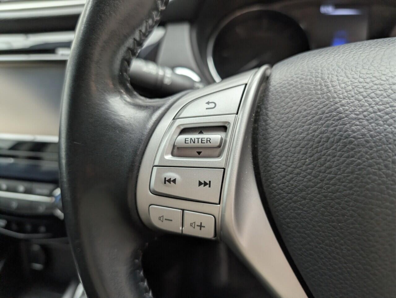 Used Nissan Qashqai 2017 for sale - 76780770: Photo 19