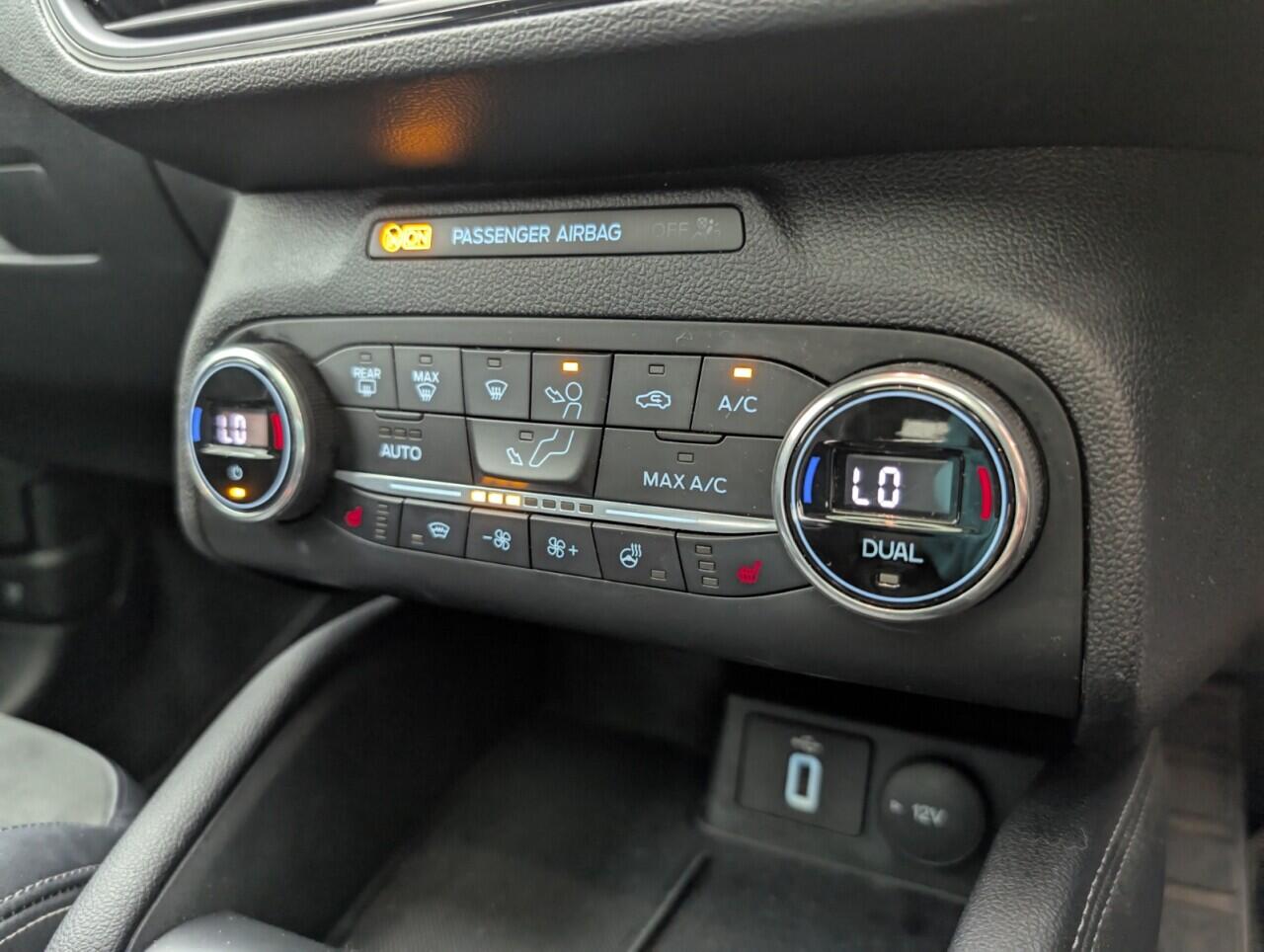 Used Ford Focus 2020 for sale - 76422486: Photo 16