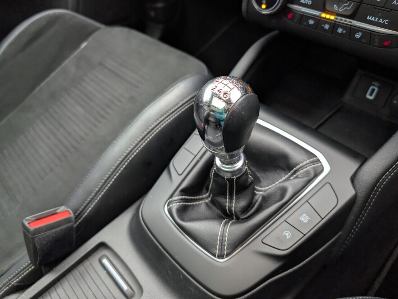 Used Ford Focus 2020 for sale - 76422486: Photo 17