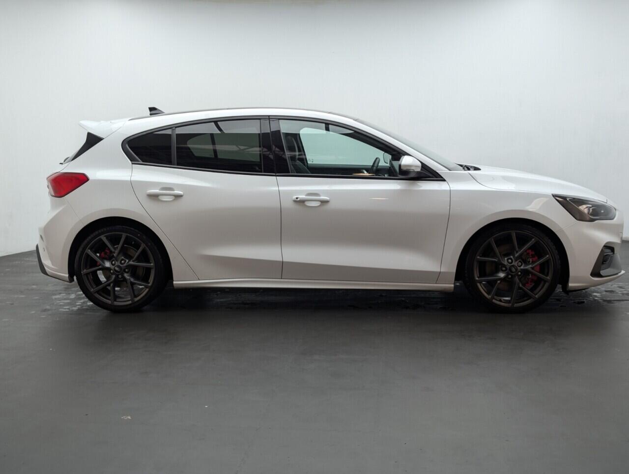 Used Ford Focus 2020 for sale - 76422486: Photo 9