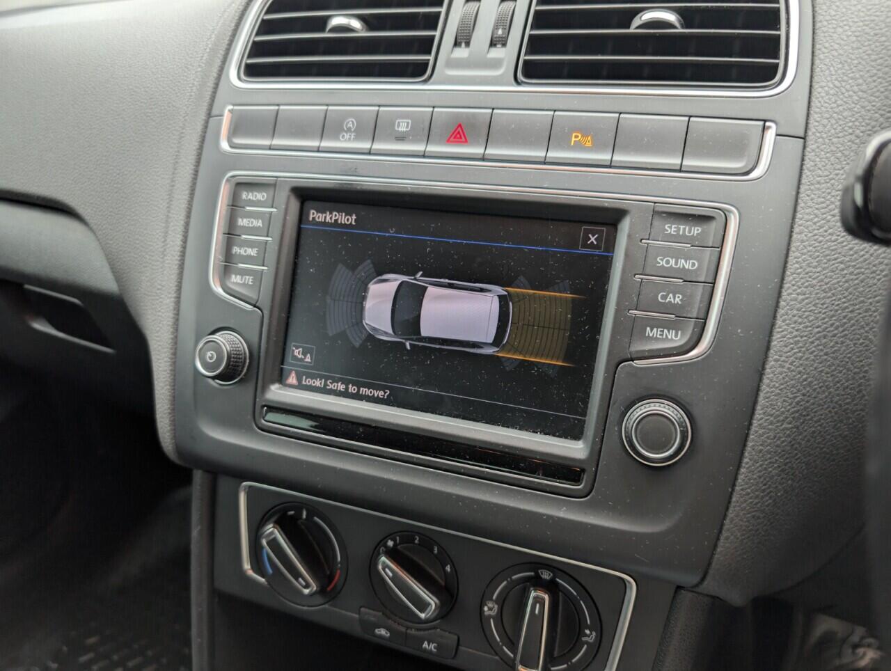 Used Volkswagen Polo 2016 for sale - 76424245: Photo 15