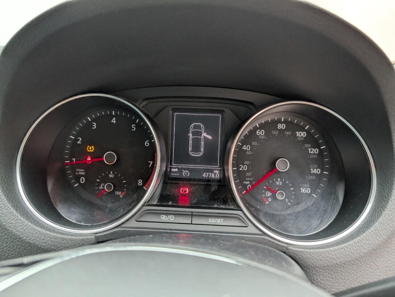 Used Volkswagen Polo 2016 for sale - 76424245: Photo 18