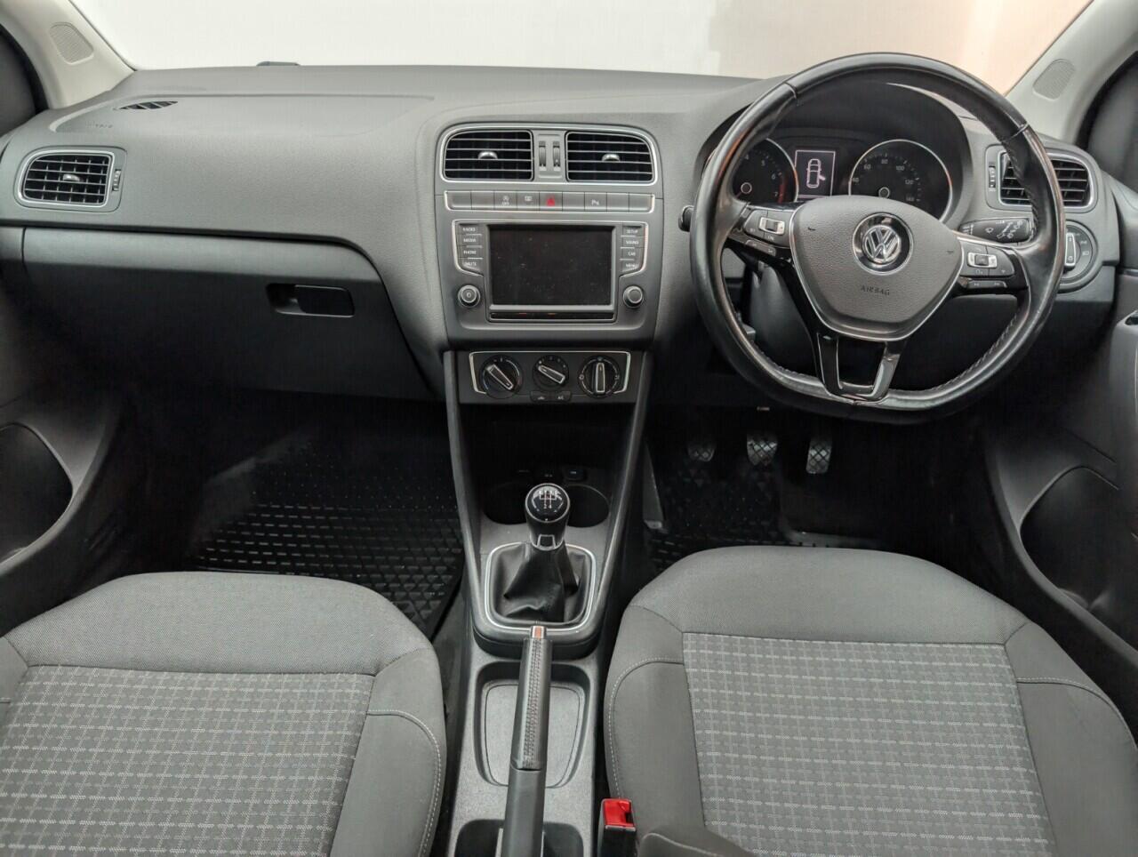 Used Volkswagen Polo 2016 for sale - 76424245: Photo 24