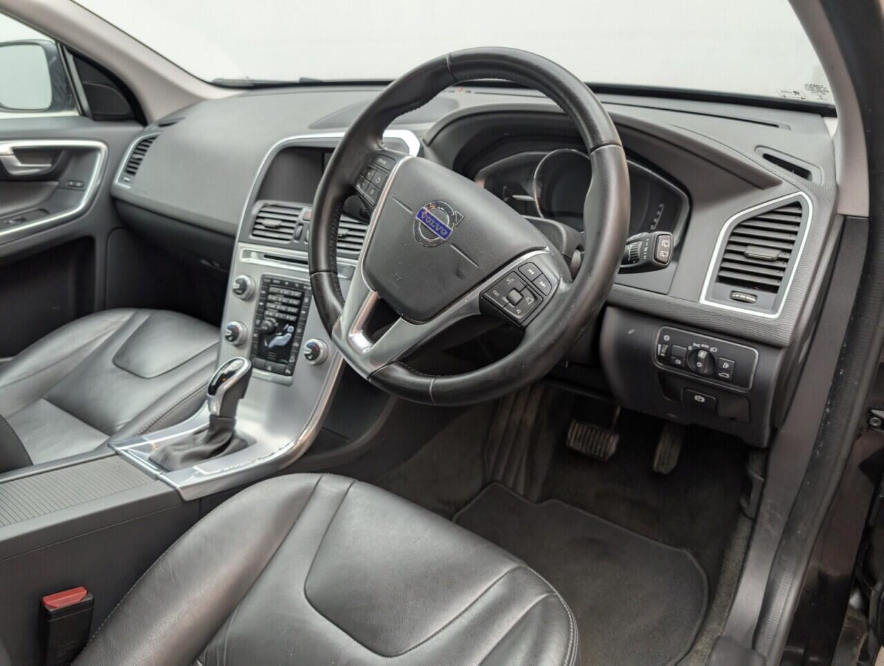 Used Volvo XC60 2016 for sale - 76423129: Photo 10