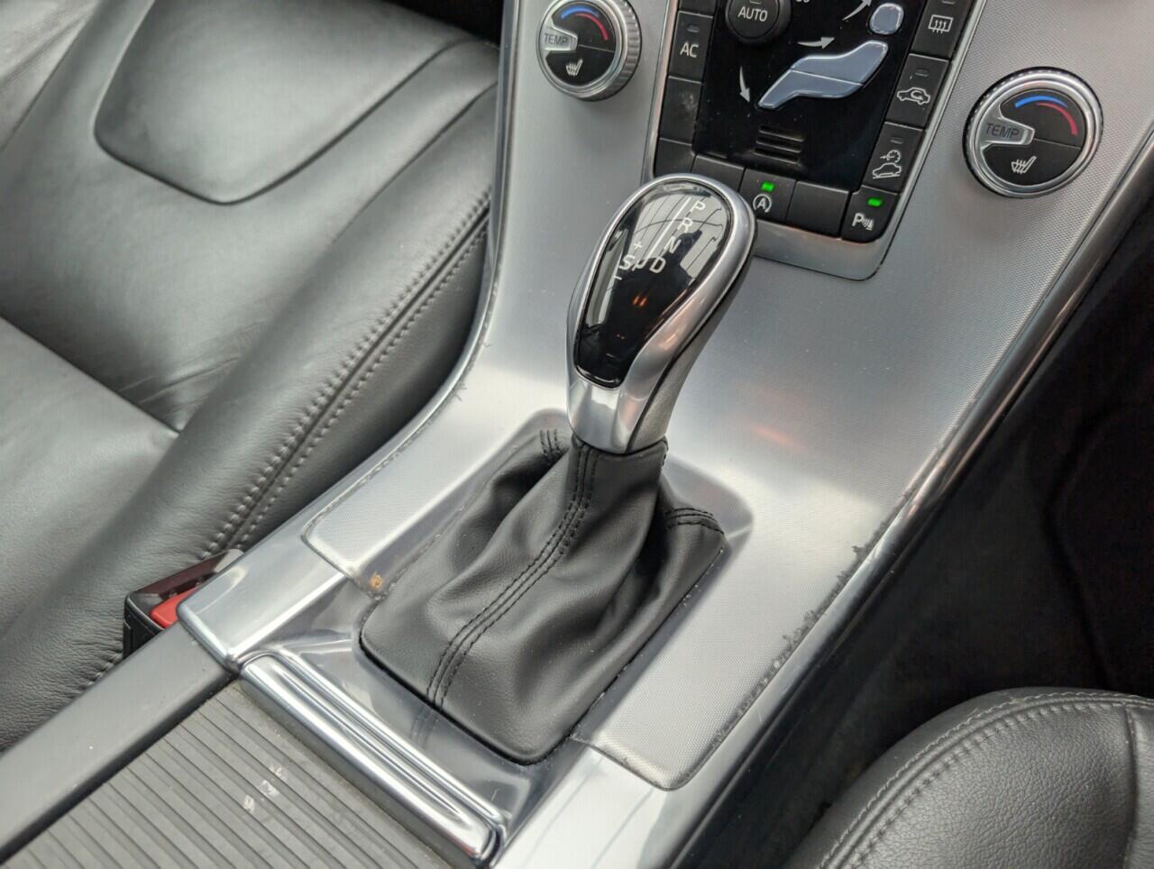 Used Volvo XC60 2016 for sale - 76423129: Photo 16