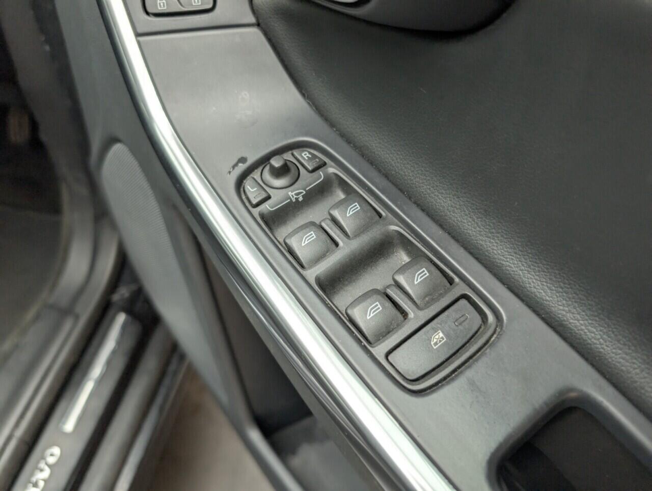 Used Volvo XC60 2016 for sale - 76423129: Photo 21