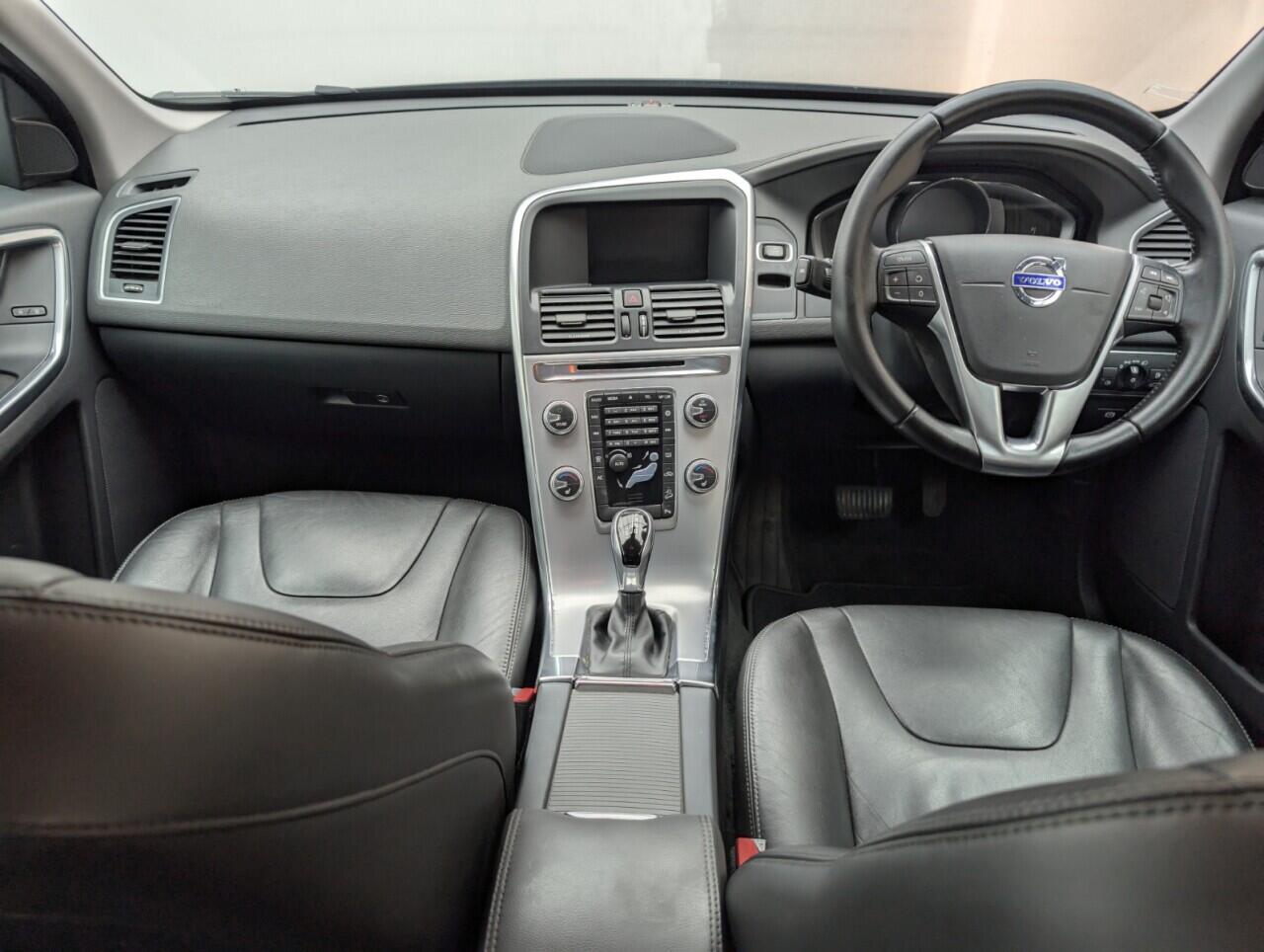 Used Volvo XC60 2016 for sale - 76423129: Photo 24