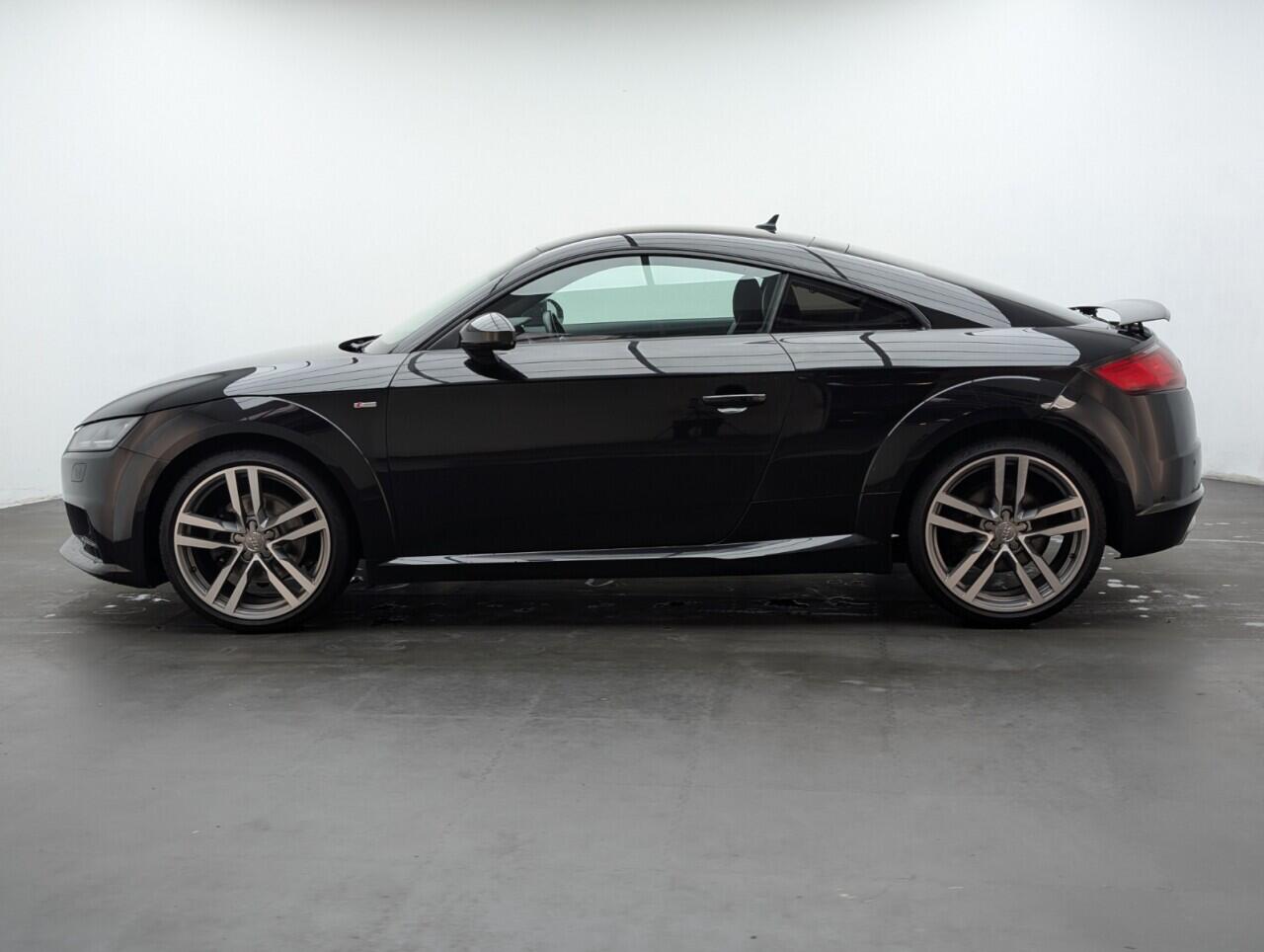 Used Audi TT 2017 for sale - 76990516: Photo 5