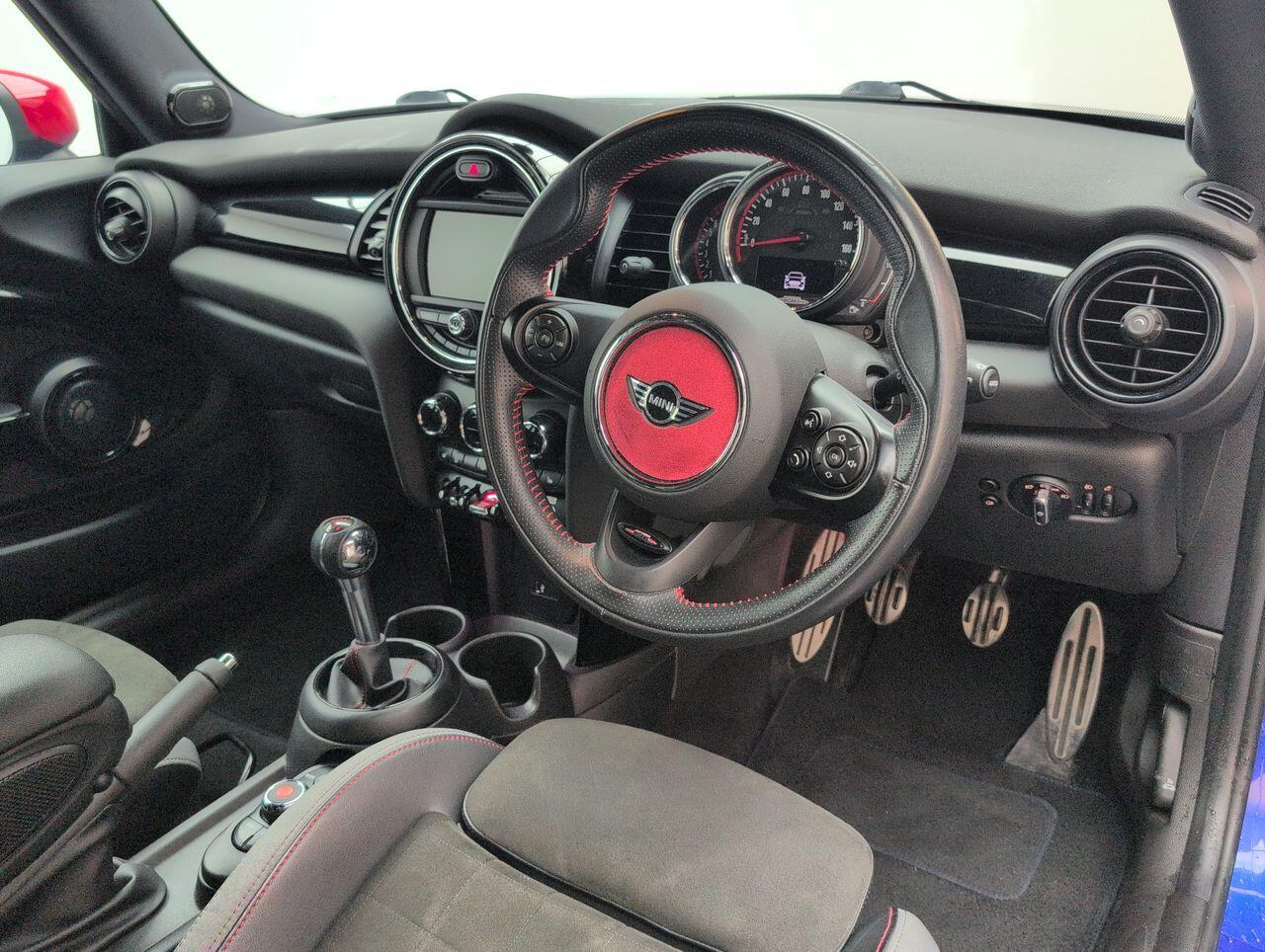 Used MINI Hatch 2020 for sale - 76423579: Photo 11